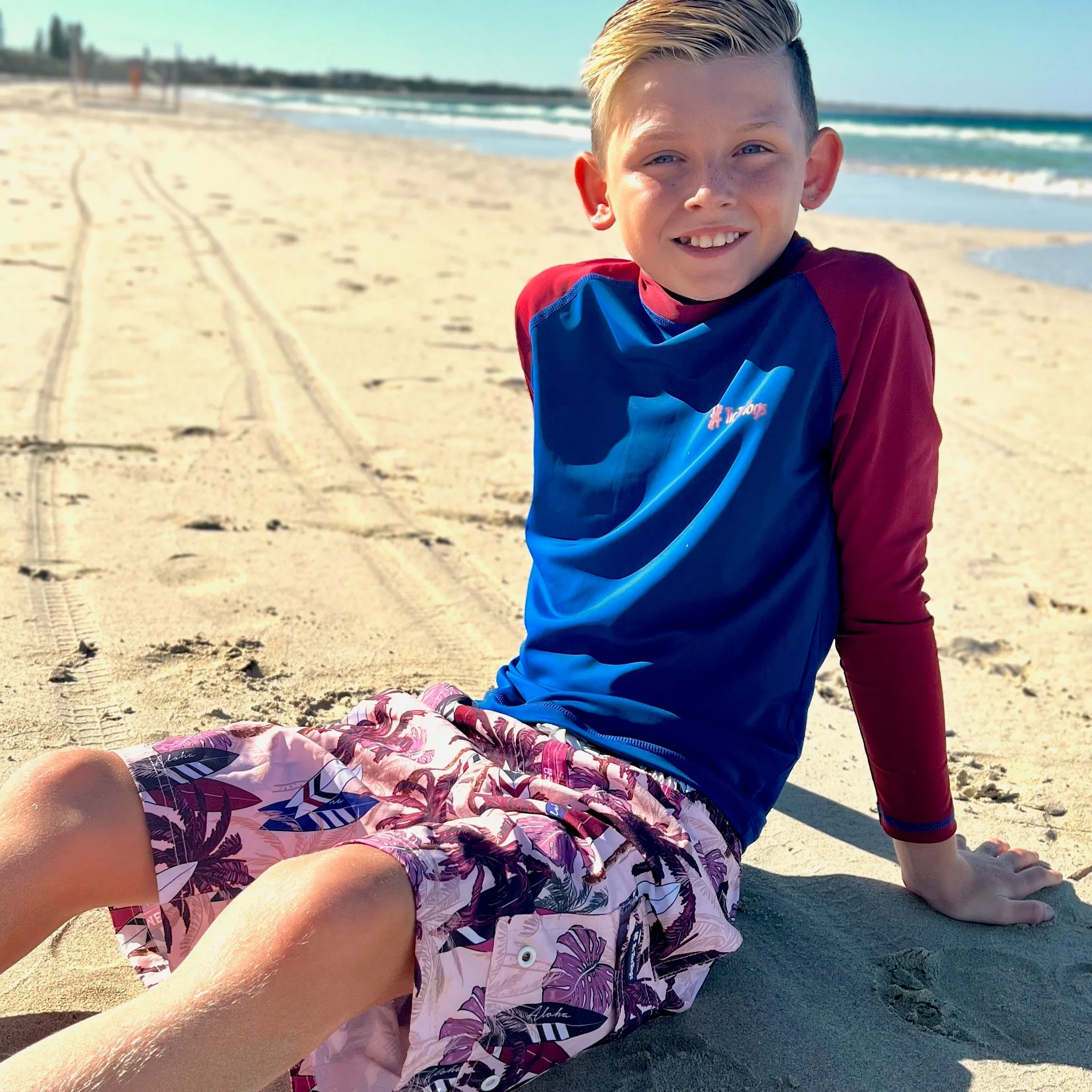 Boys Long Sleeve Rashguard | Surf's Up!