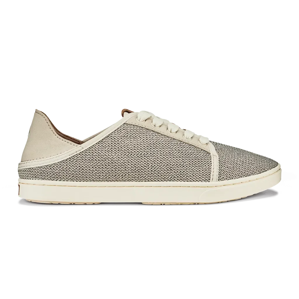 Womens OluKai Pehuea L  Lightweight, Breathable & Adventure-Ready